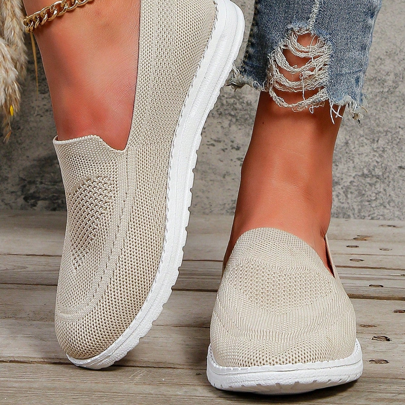 Women's Mesh Slip-On Walking Sneakers