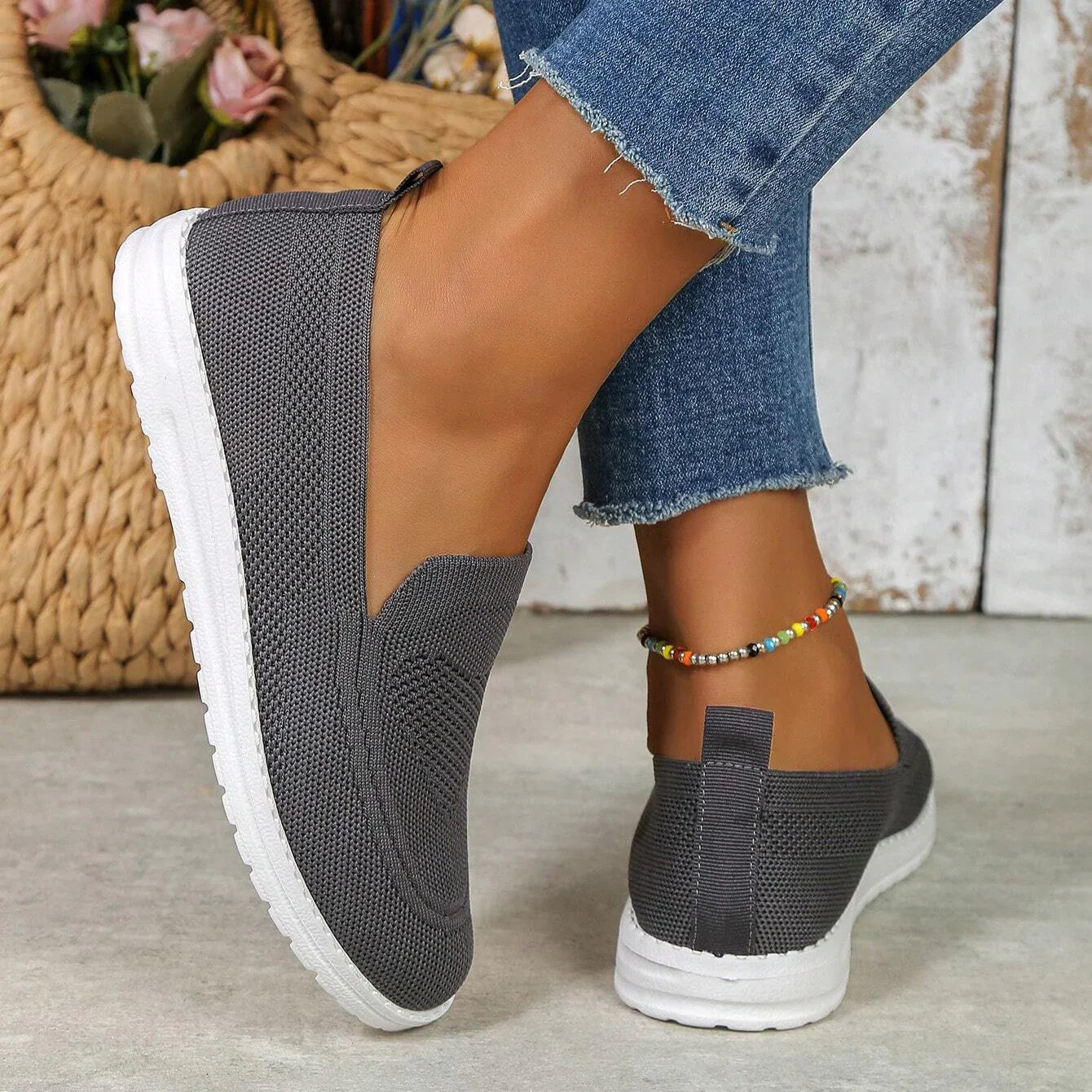 Women's Mesh Slip-On Walking Sneakers