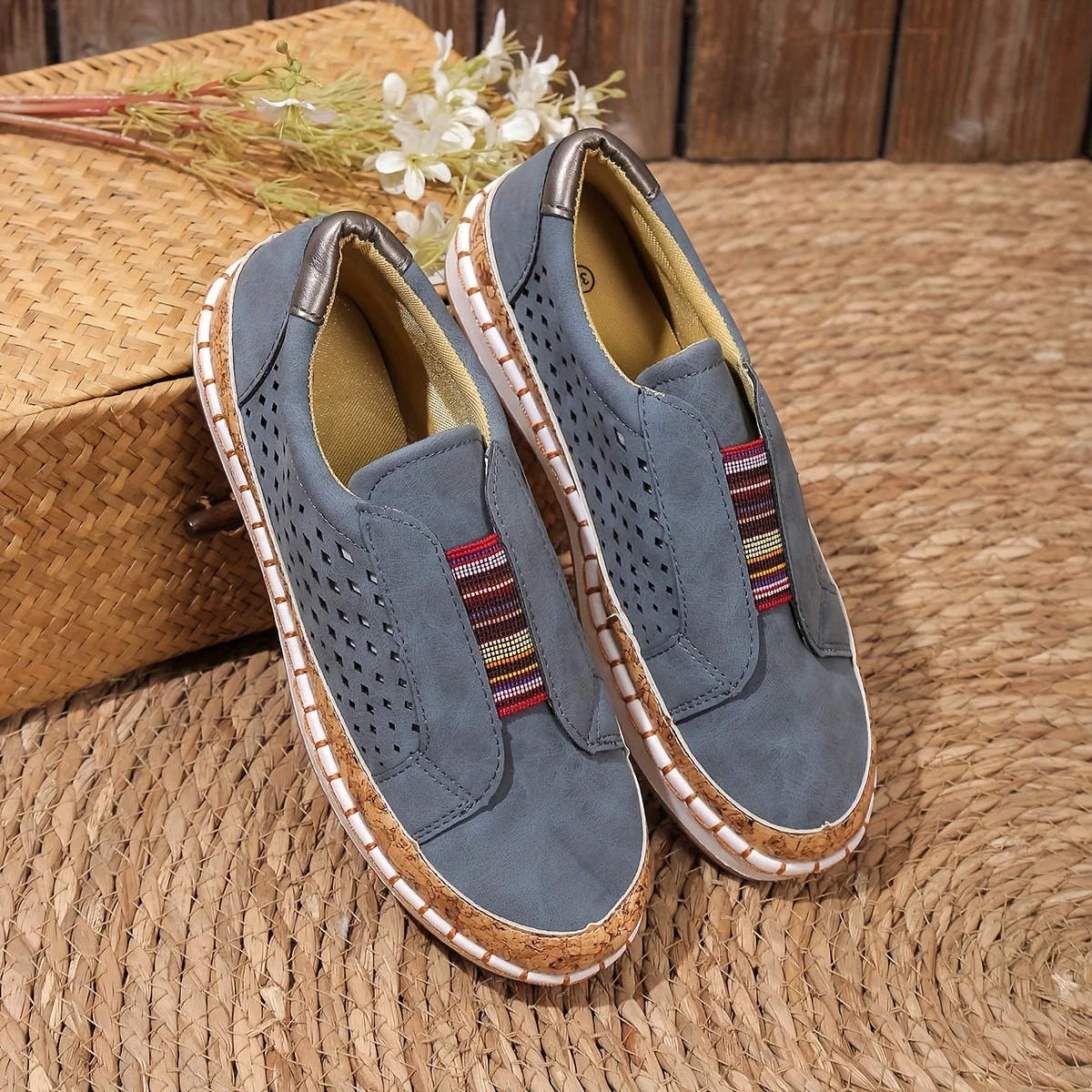 Women’s Modern Walking Shoes