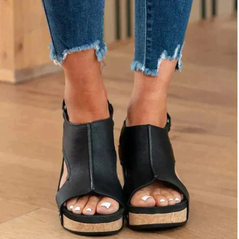 Women’s Wedge Sandals with Elegant Design