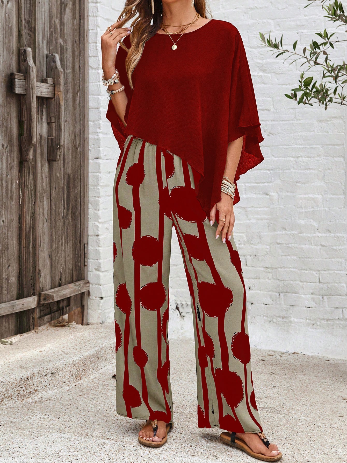 Rumi I Red Abstract Two-Piece Set with Wide-Leg Pants – Women's Elegant Outfit