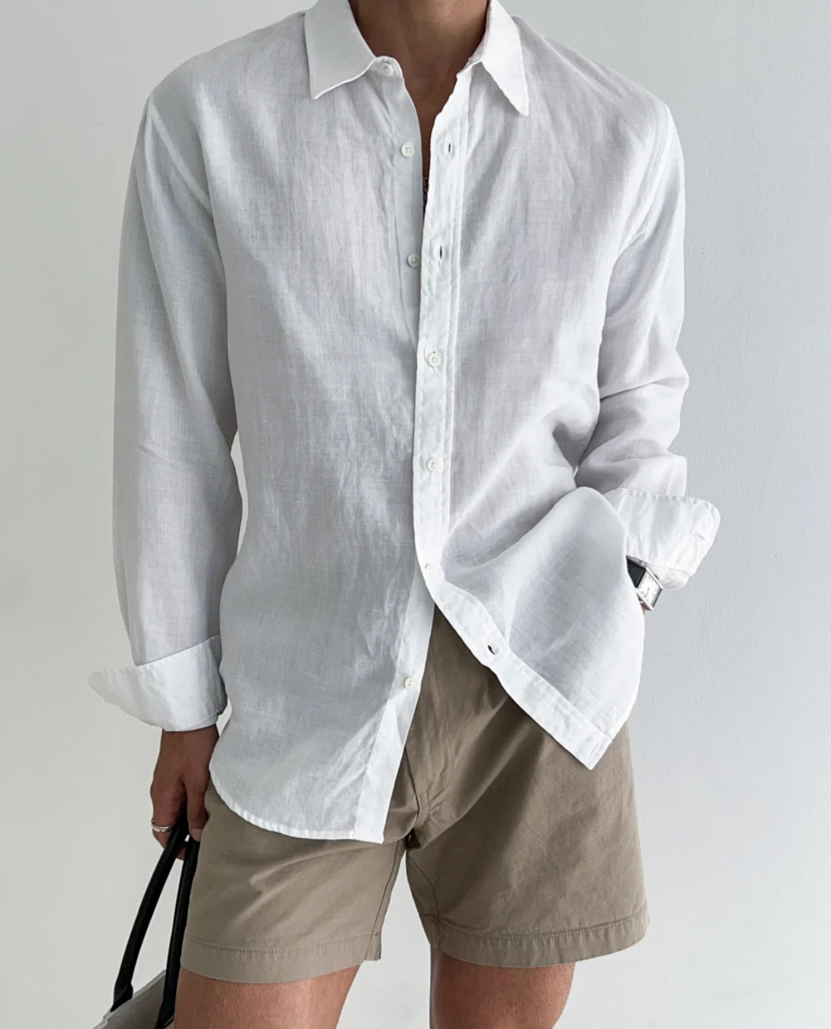 Men’s Long-Sleeve Shirt with button-up front and collar