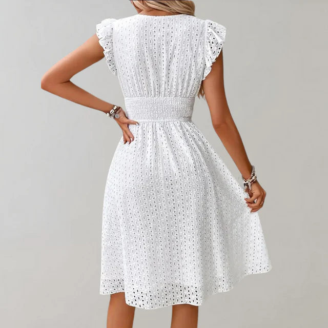 Alma - Short White Dress Ideal for Summer