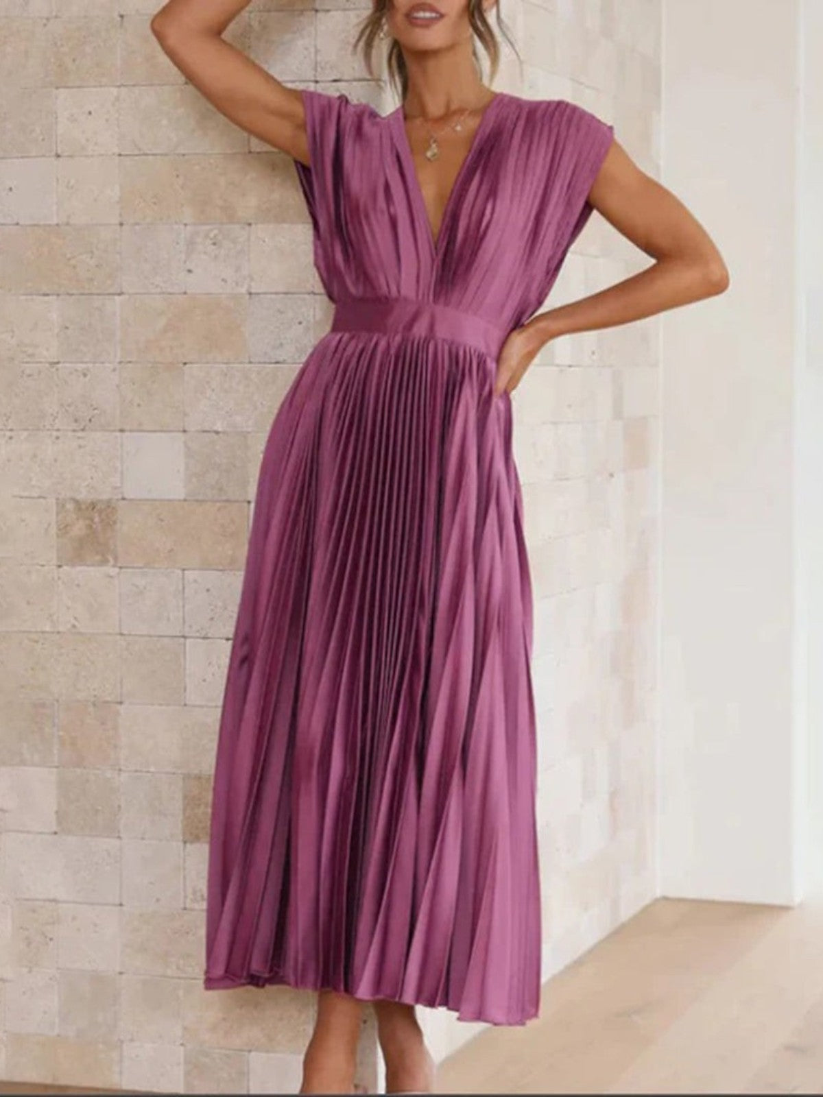 Women's Pleated V-Neck Cap Sleeve Maxi Dress