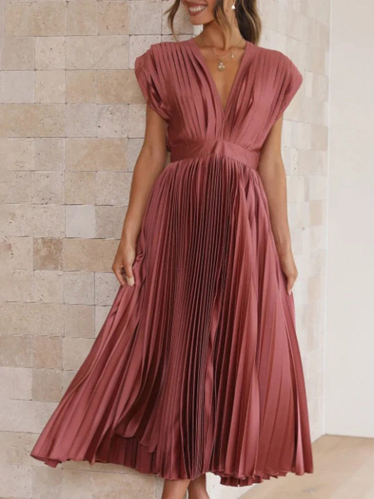 Women's Pleated V-Neck Cap Sleeve Maxi Dress