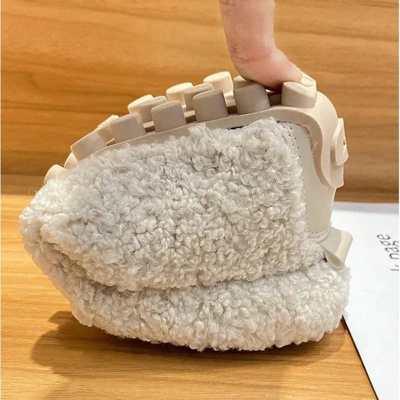 Coralie - Women's Ultra‑Cozy Plush Moccasins