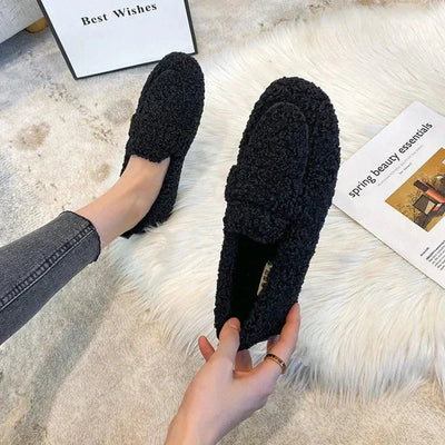 Coralie - Women's Ultra‑Cozy Plush Moccasins