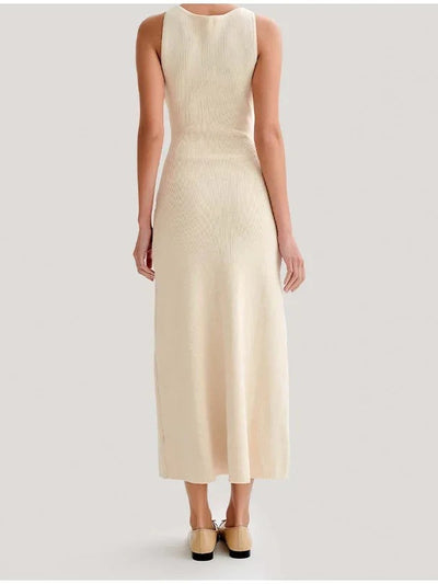 Emy – Sculpted Knit Elegance Dress