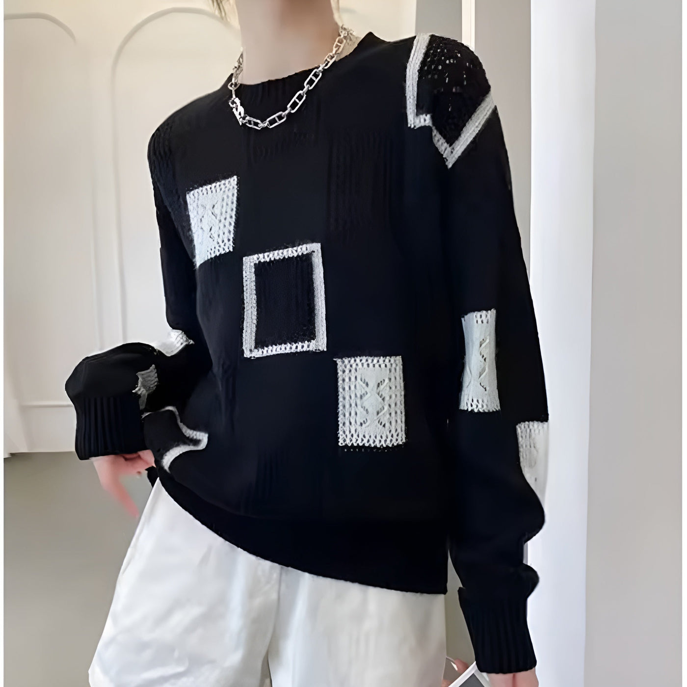 Kyra - Knitted Sweater