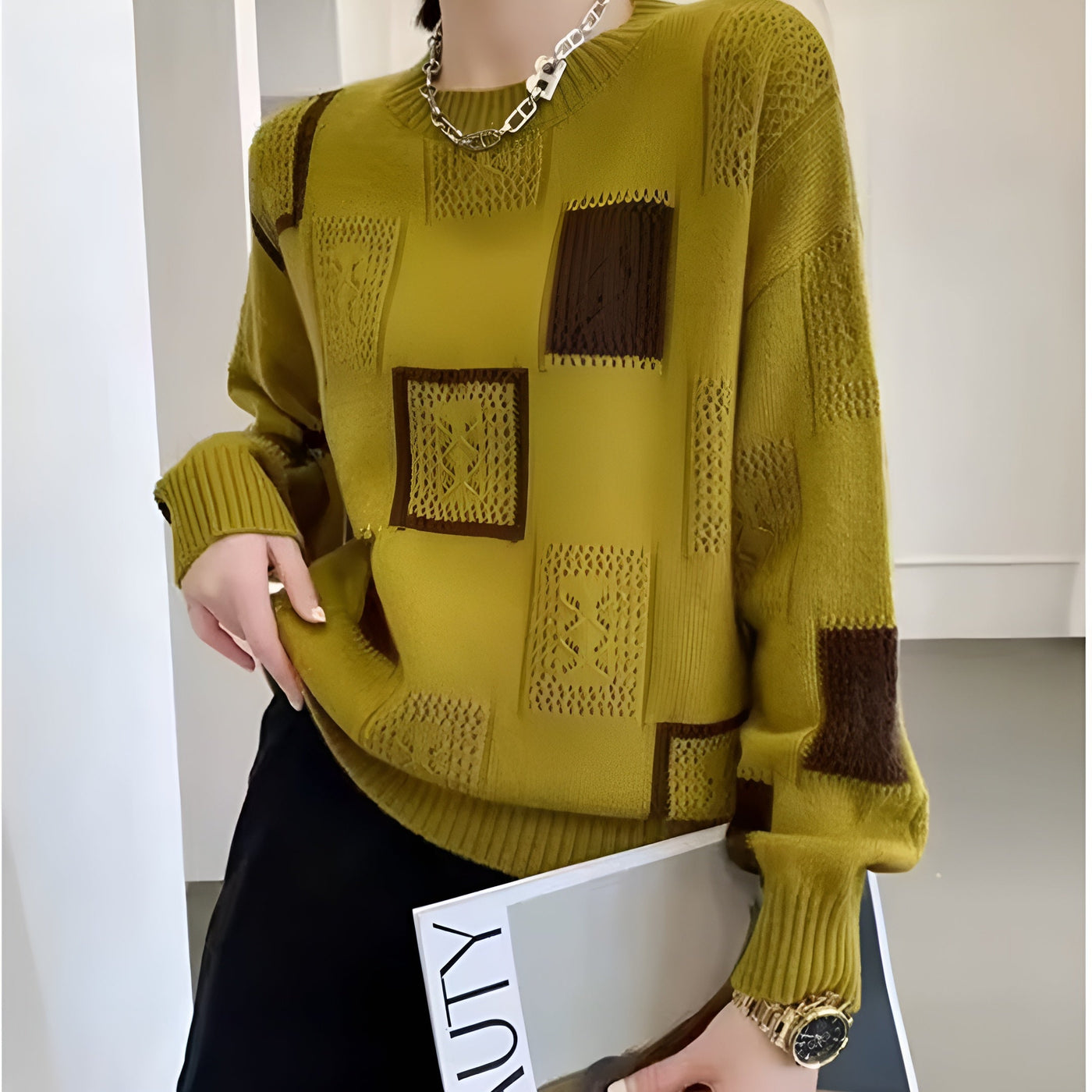 Kyra - Knitted Sweater