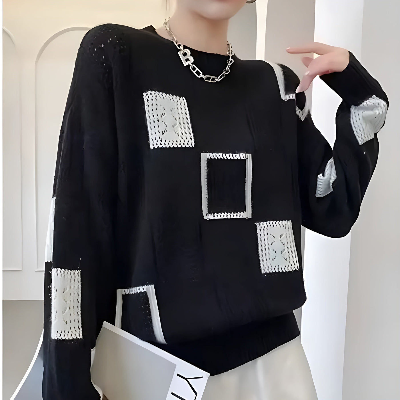 Kyra - Knitted Sweater