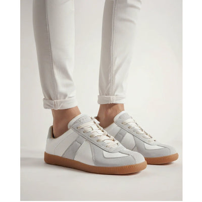 Men’s Casual Sneakers with Detailing