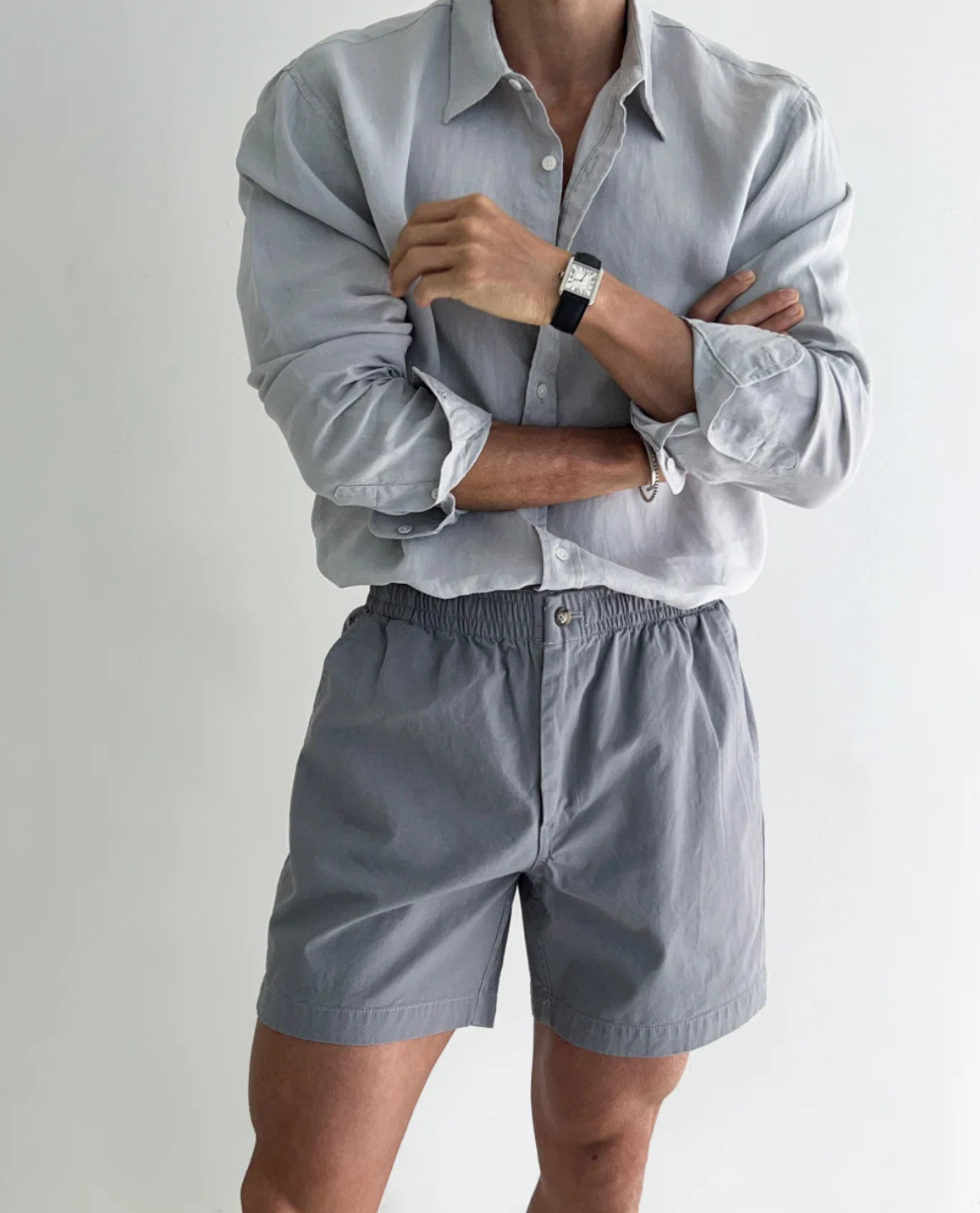 Men’s Long-Sleeve Shirt with button-up front and collar