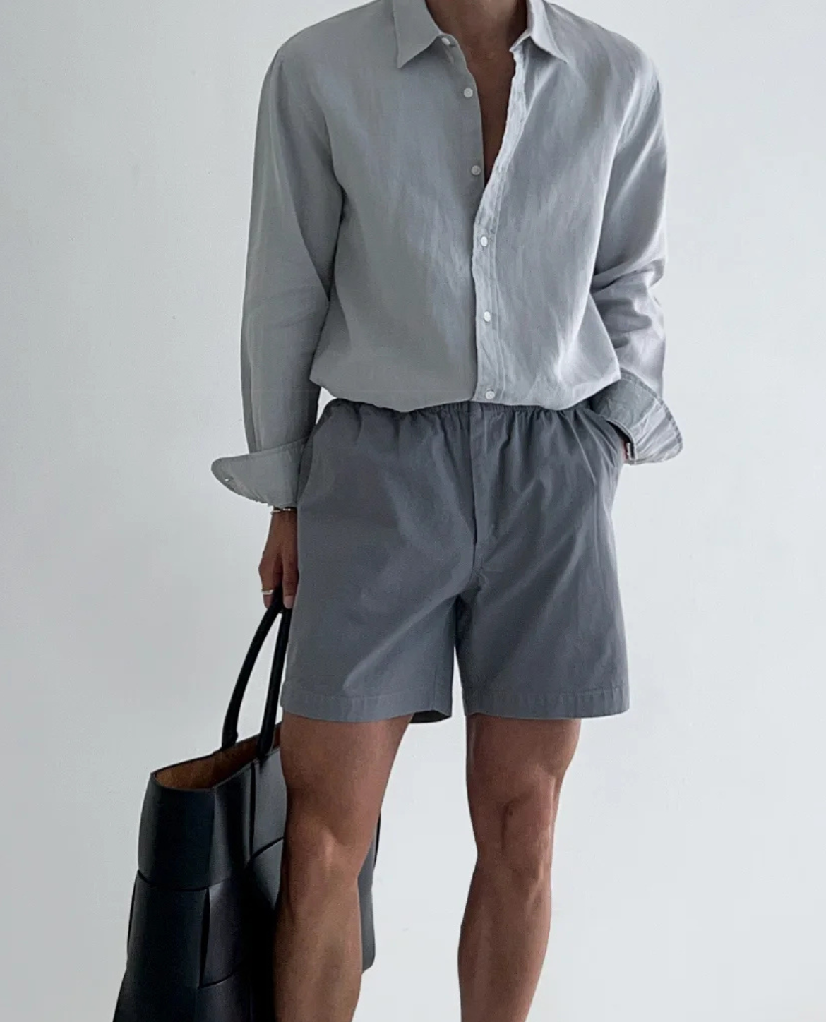 Men’s Long-Sleeve Shirt with button-up front and collar