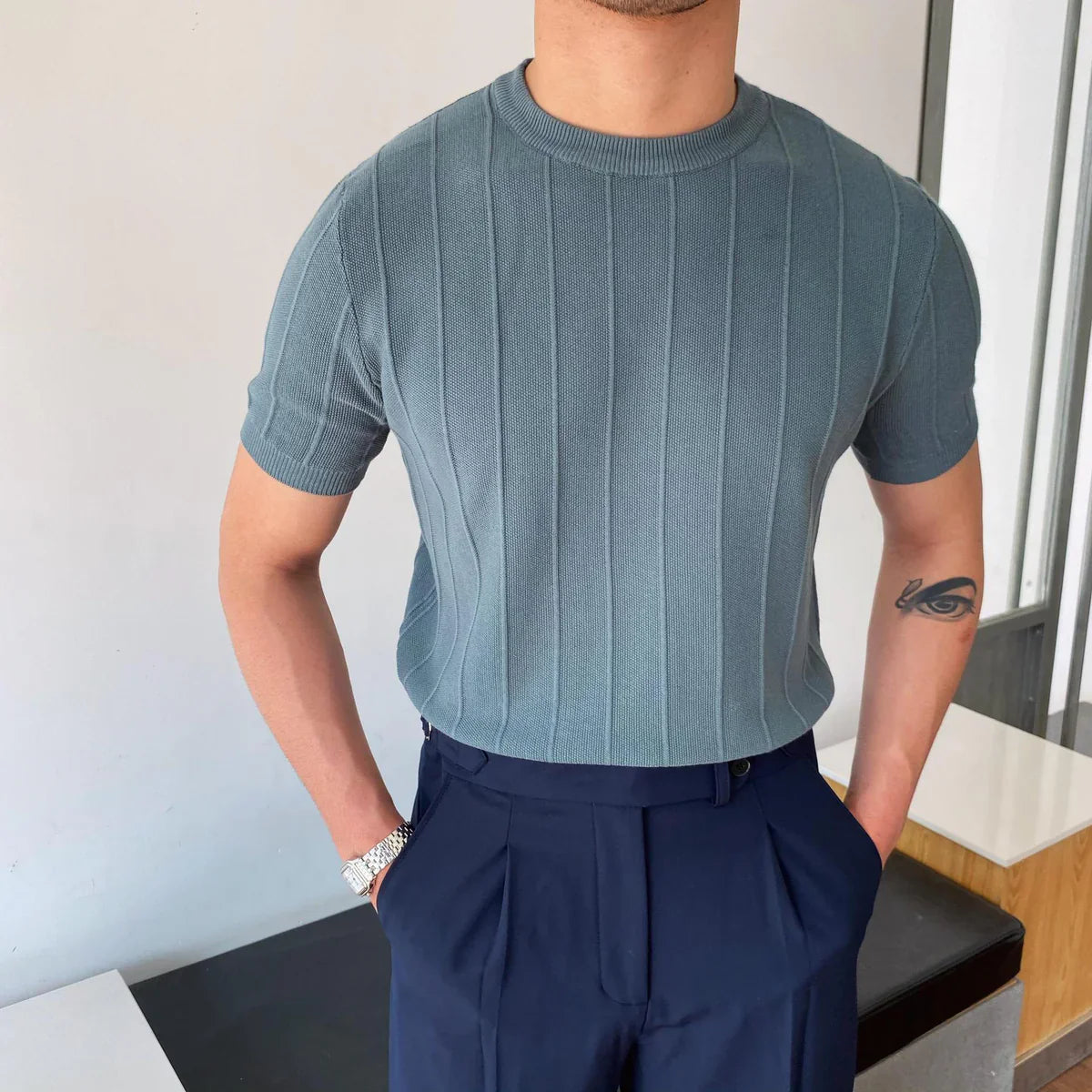 Men's Short Sleeve Round Neck Knit Shirt
