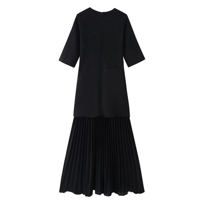 Naomi - Pleated Maxi Dress