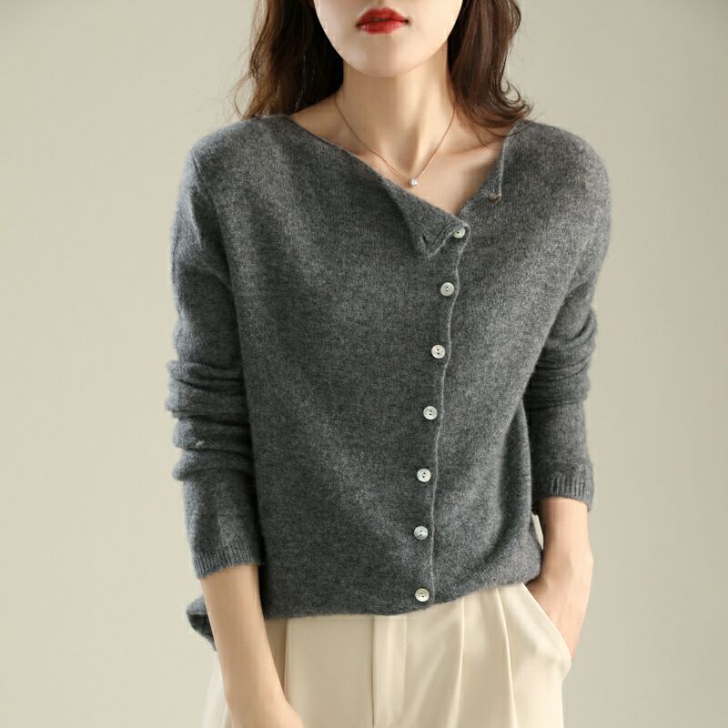 Poppy - Round Neck Thin Knitted Cardigan