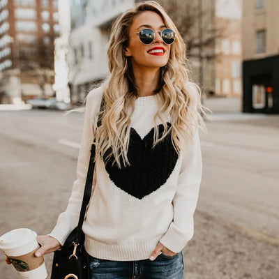 Valentina I Black Heart Pullover