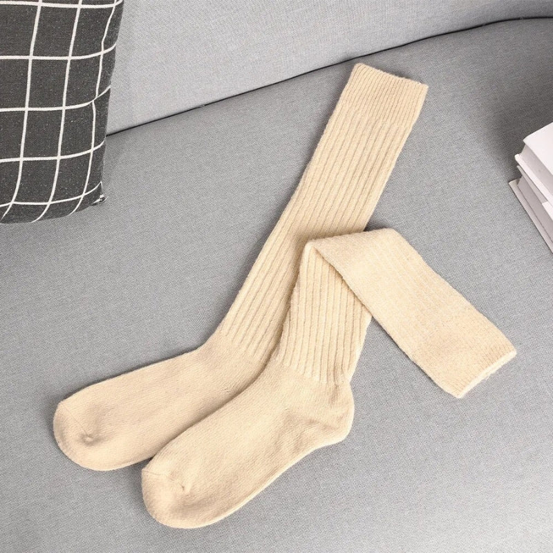Women’s Ribbed Crew Socks in Neutral Colors