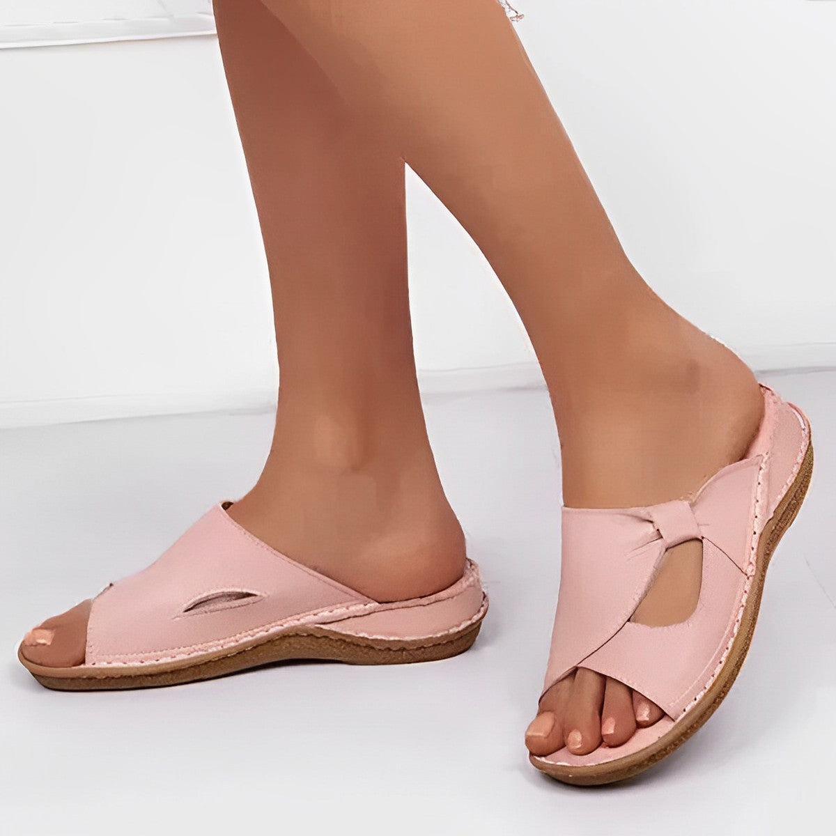 Women's Open To Slip-On Flat Sandals with Cut-Out Design