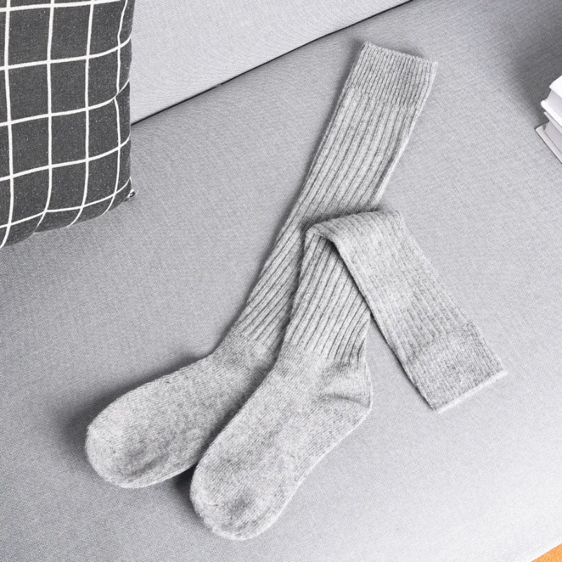 Women’s Ribbed Crew Socks in Neutral Colors
