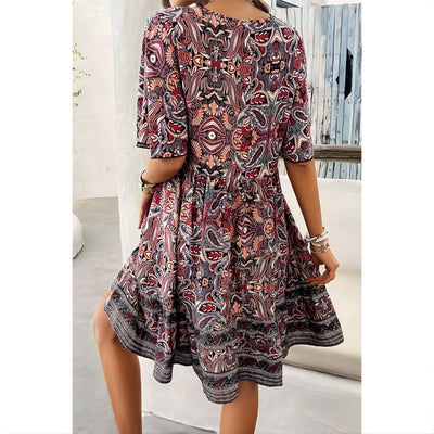 Women's Short Sleeve V-Neck Dress with Border Print