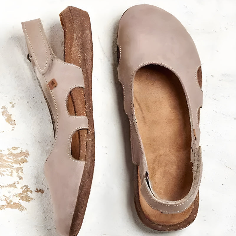 Women’s Slingback Flats with Closed Toe and Adjustable Strap