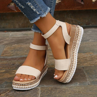 Women's Summer Platform Sandals with Ankle Strap and Textured Sole