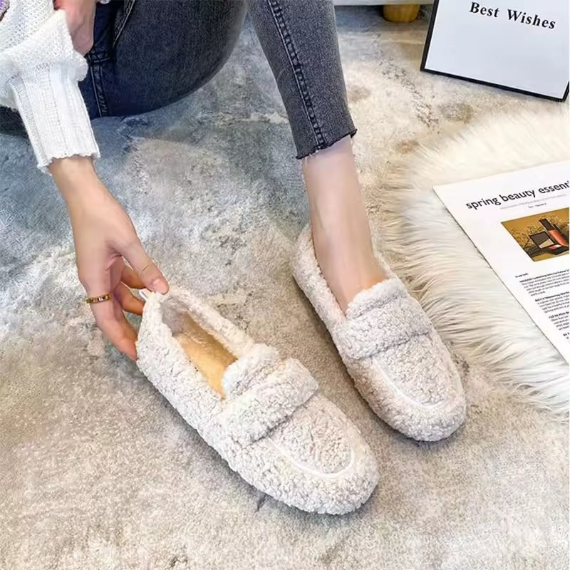 Women's Winter Slip-On Shearling Loafers with Faux Fur Lining